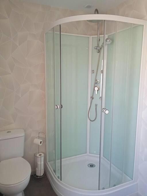 Maison Pour 2 A 4 Personnes Brassac-les-Mines エクステリア 写真